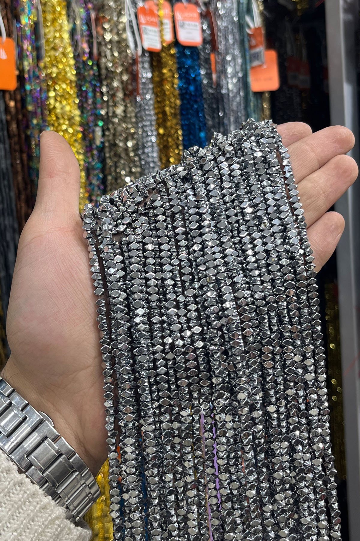 Hematit Taşı Rondela Kesim 4x2mm- Parlak Gümüş Doğal Taş Dizi