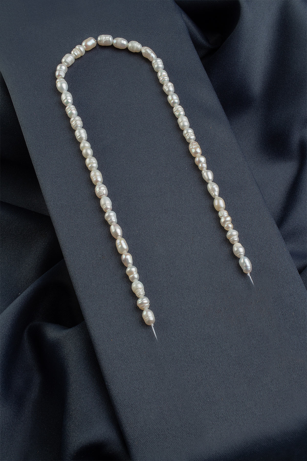 İnci Doğal Taş Arpa Kesim 5-6mm Dizi