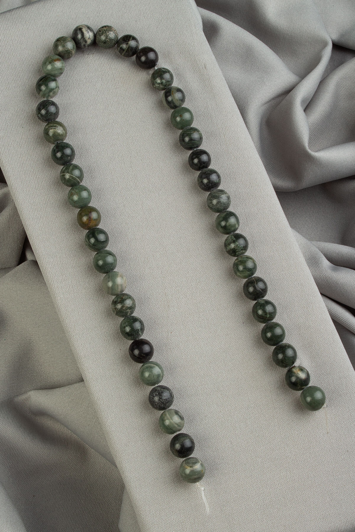 Jasper Natural Stone Shiny Dark Green Globe Cut 10mm String Of Beads