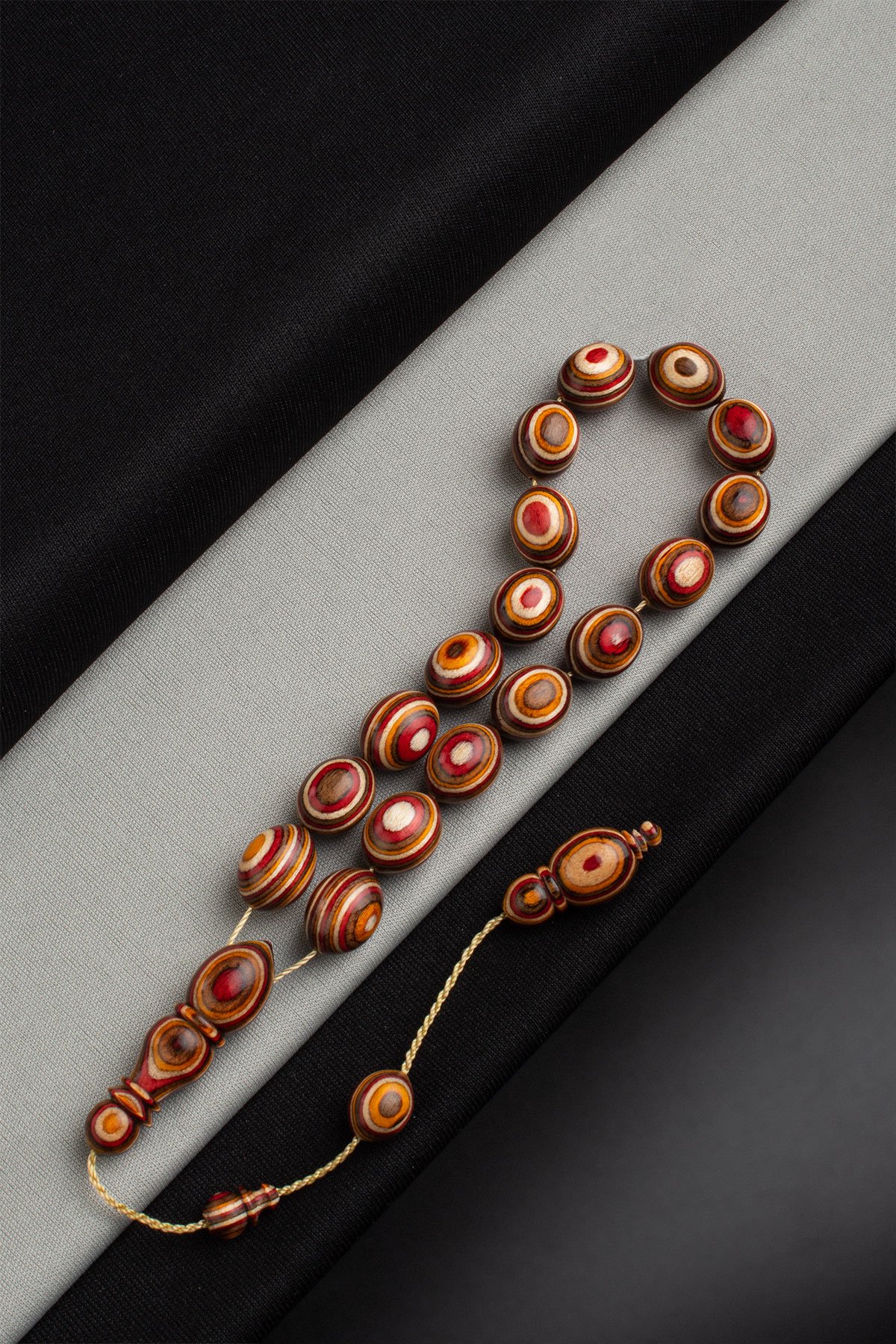 Kafur Ağacı Arpa Kesim 12x16mm 33 Lu Tesbih