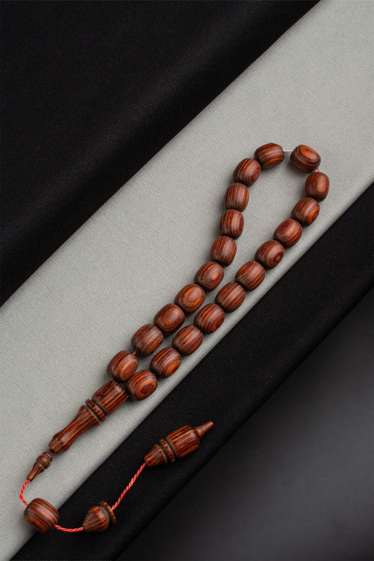 Kafur Ağacı Kızıl Kapsül Kesim 10x12mm 33 Lu Tesbih