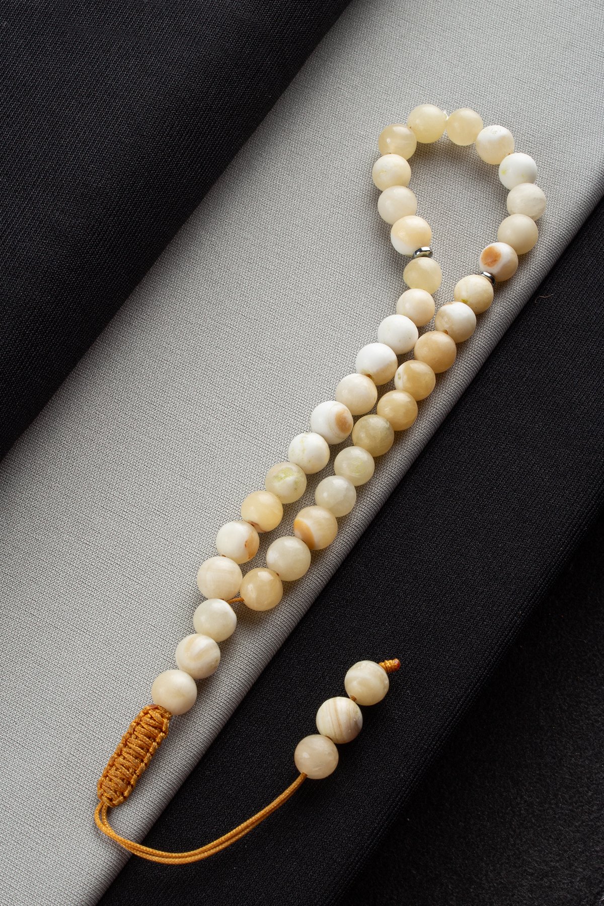 Kalsit Doğal Taş Küre Kesim 8mm 33lü Makrome Sistemli Tesbih