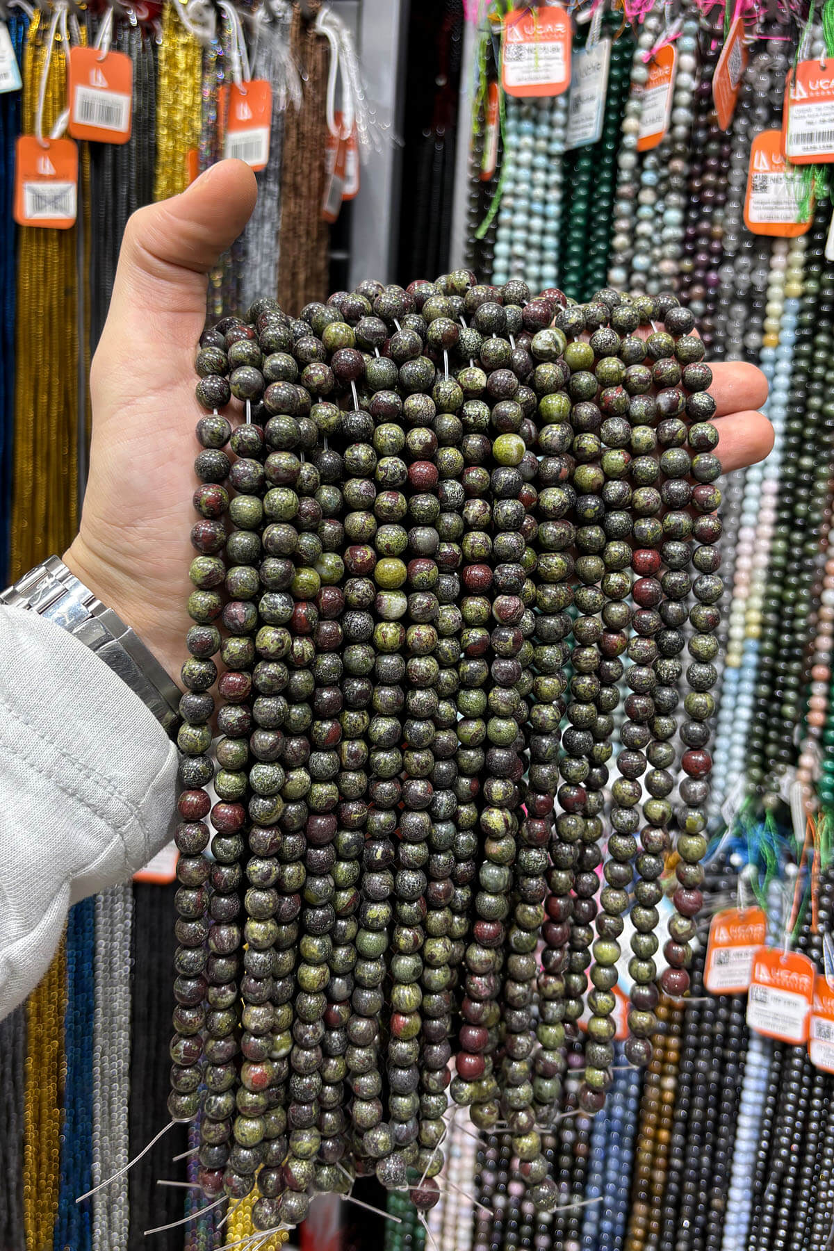 Kan Taşı Doğal Taş Parlak Küre Kesim 8mm Dizi