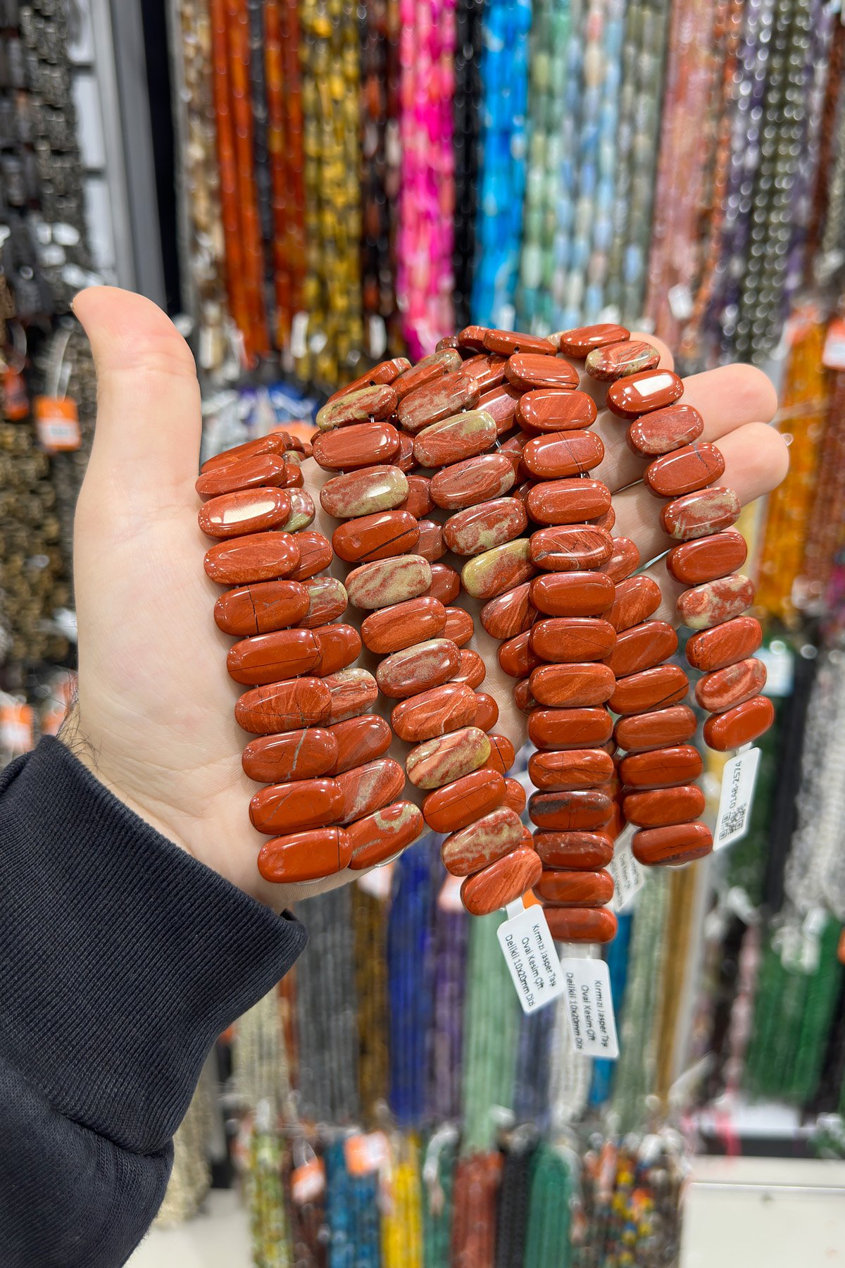 Kırmızı Jasper Taşı Oval Kesim Çift Delikli 10x20mm Dizi