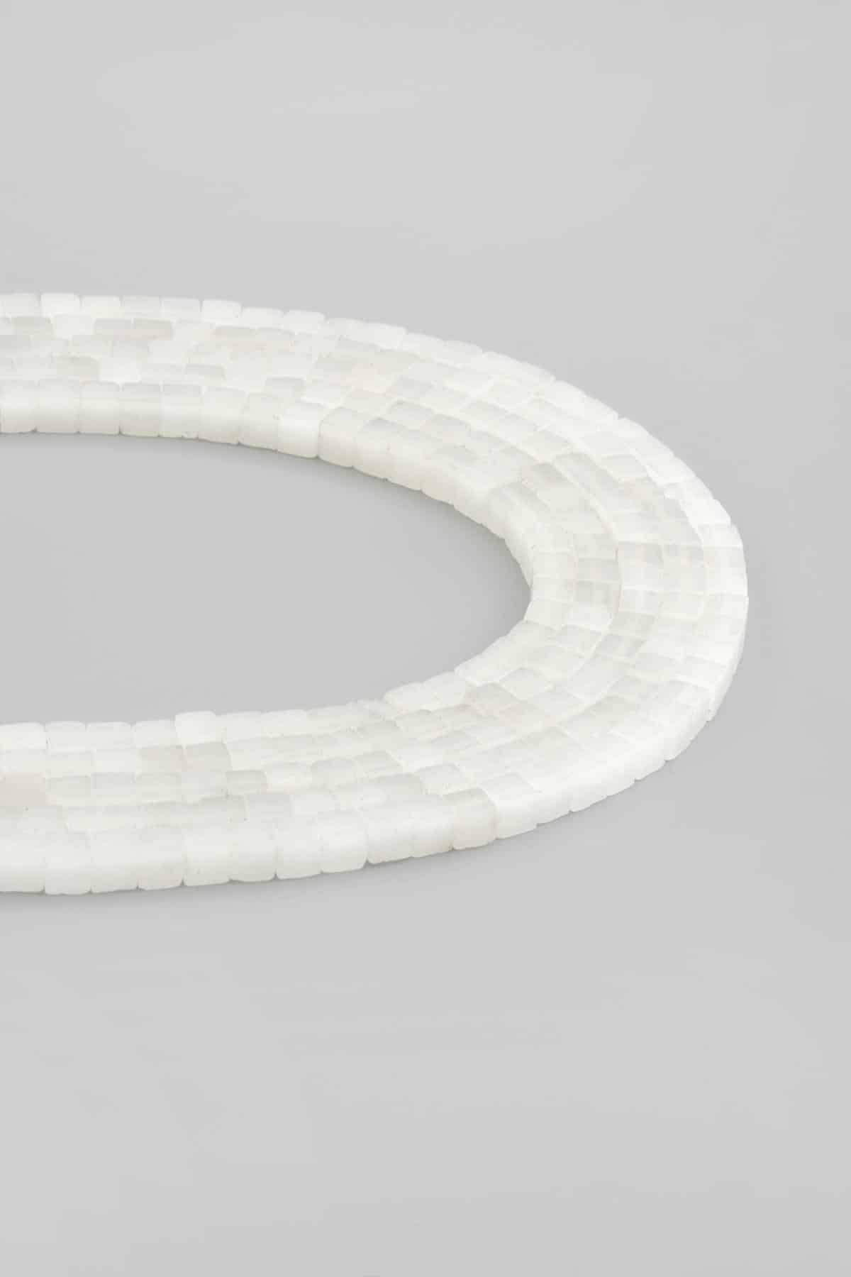 Kristal Kuvars Doğal Taş Parlak Beyaz Küp Kesim 4x4mm Dizi [AA]