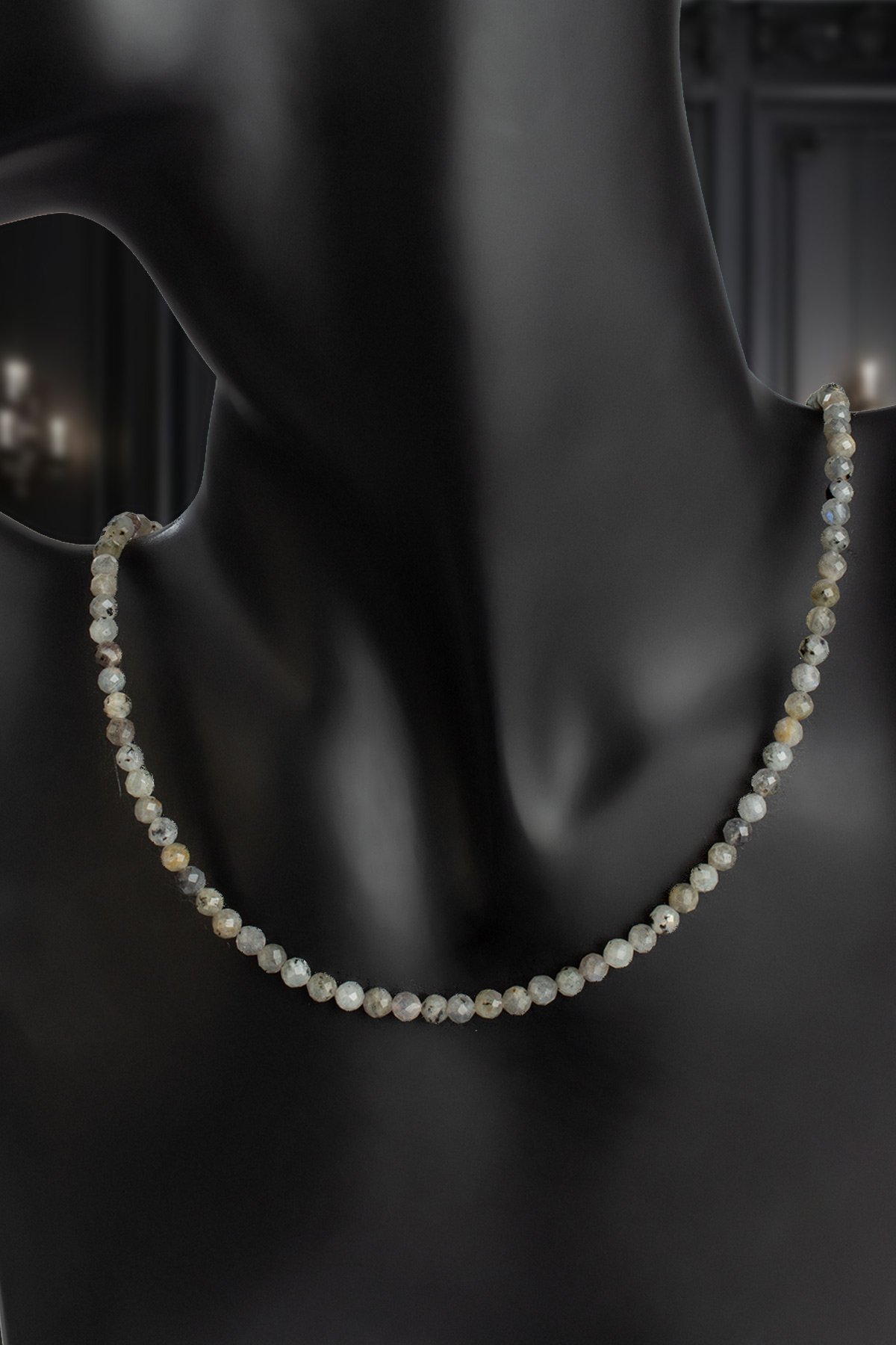 Labradorit Doğal Taş Kristal Küre Kesim 4mm Kolye