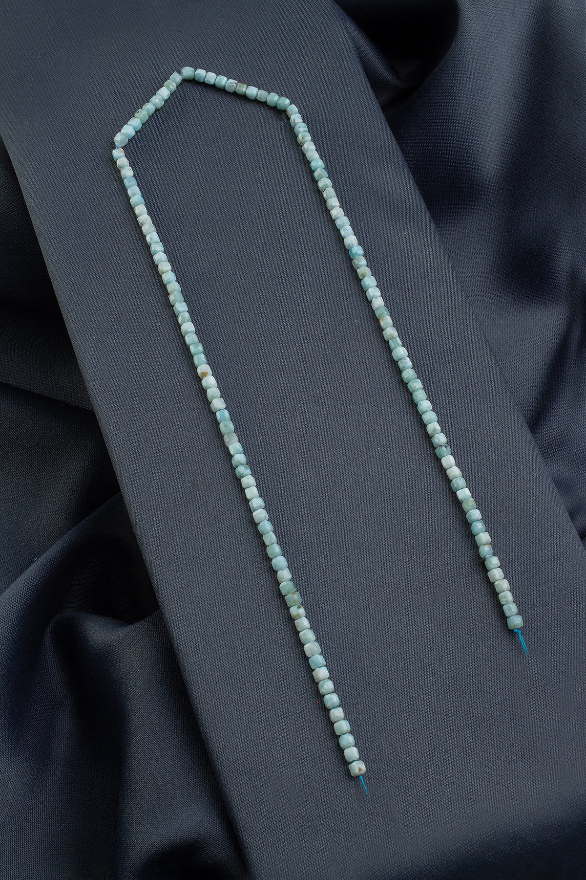 Larimar Doğal Taş Faset Kesim 3x3mm Dizi