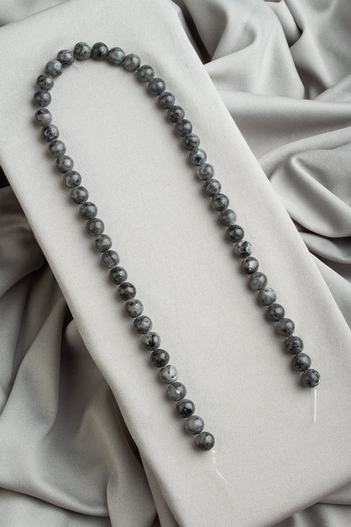 Larvakit Natural Stone Shiny Globe Cut 8mm String Of Beads