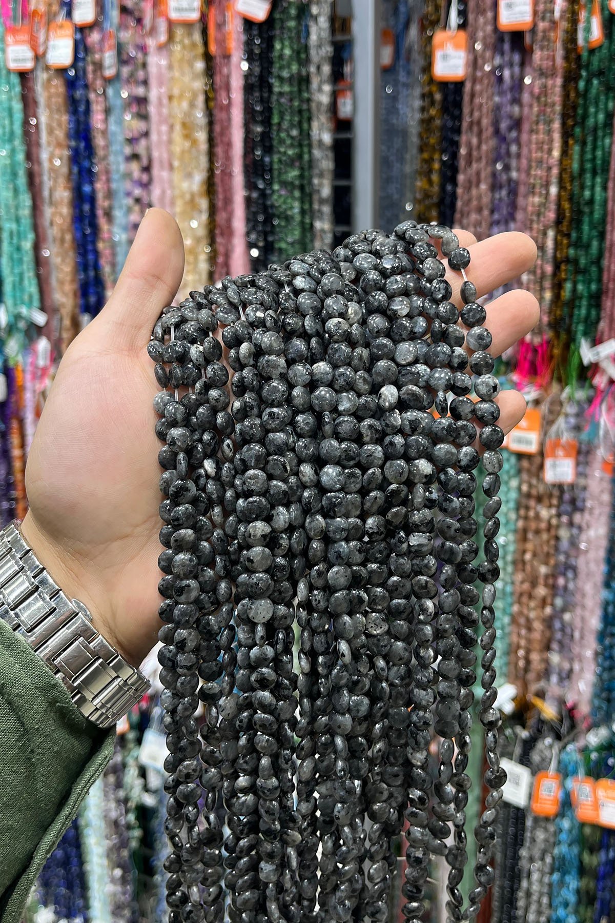 Larvakit Doğal Taş Parlak Siyah Daire Kesim 8mm Dizi [AB]