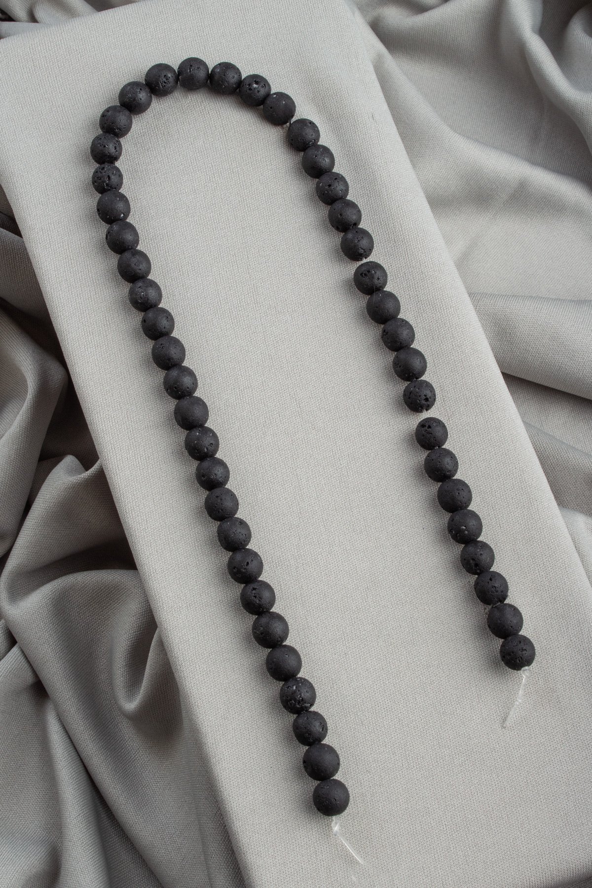 Lav Taşı Doğal Taş Mat Siyah Küre Kesim 8mm Dizi [AA]