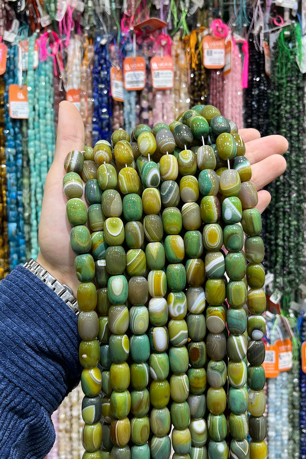 Madagaskar Akik Taşı Açık Yeşil Kapsül Kesim 13x18mm