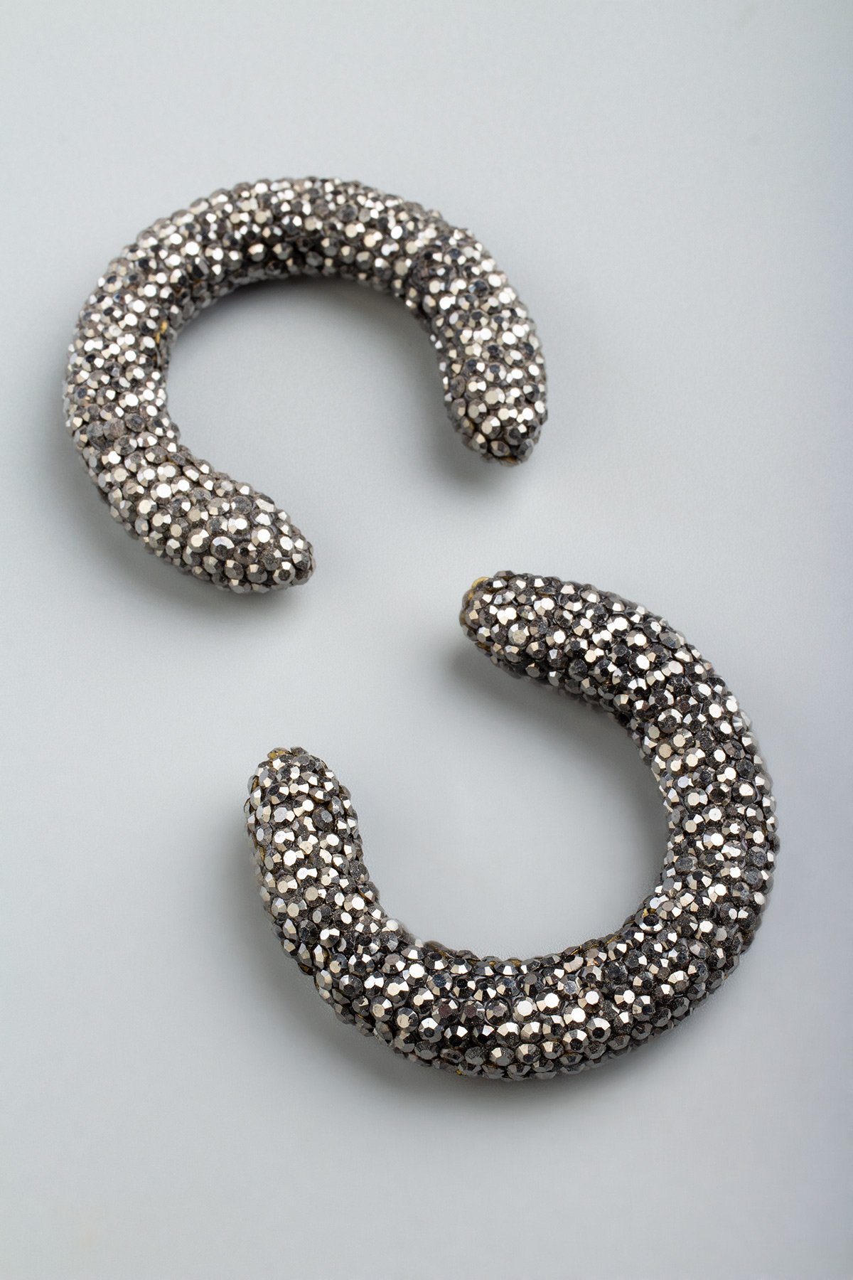 Markazit Füme Hilal Kesim 41x37x9mm Takı Aparatı