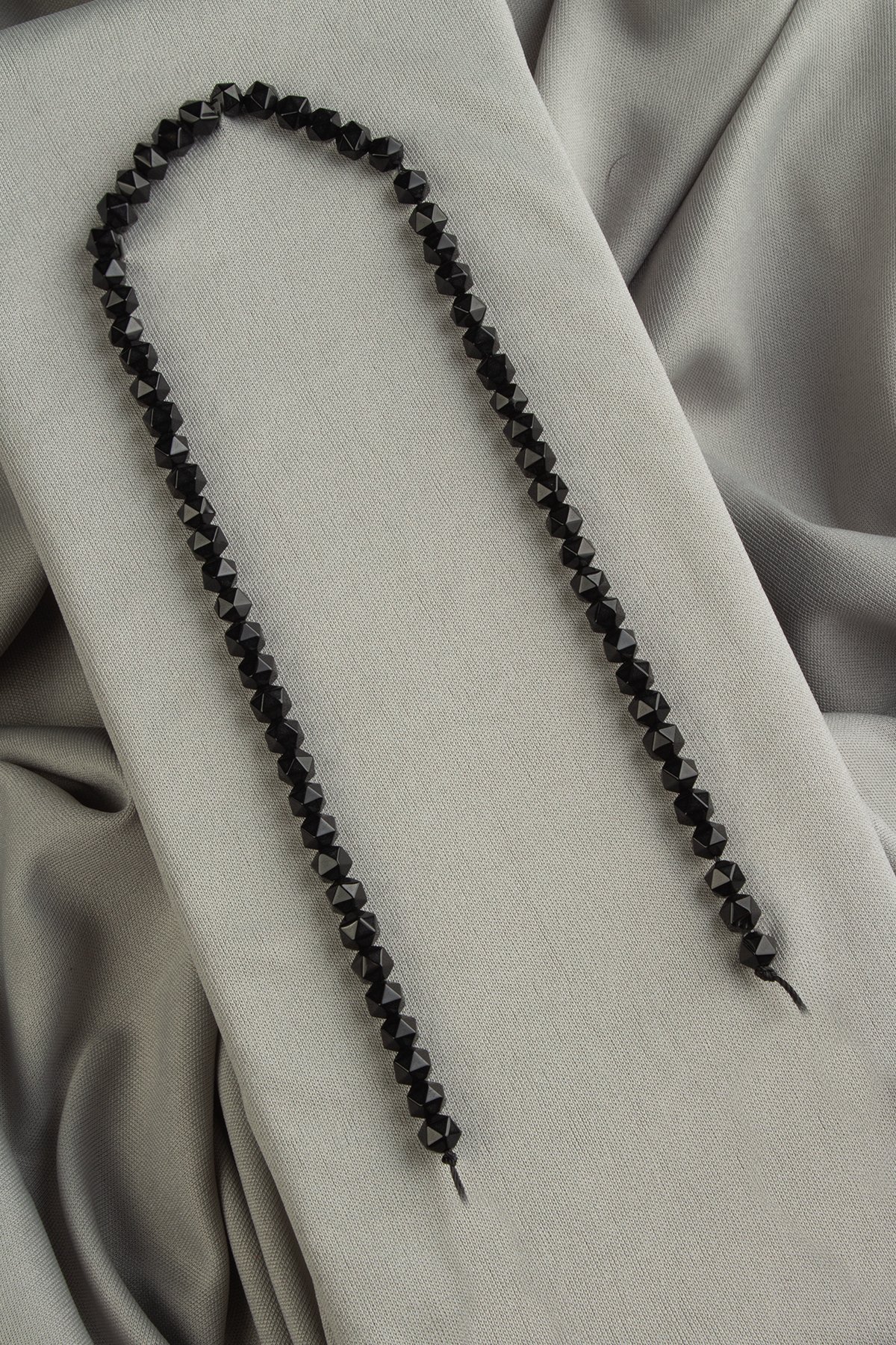 Onyx Natural Stone Shiny Black Hegzegonel Cut 6mm String Of Beads