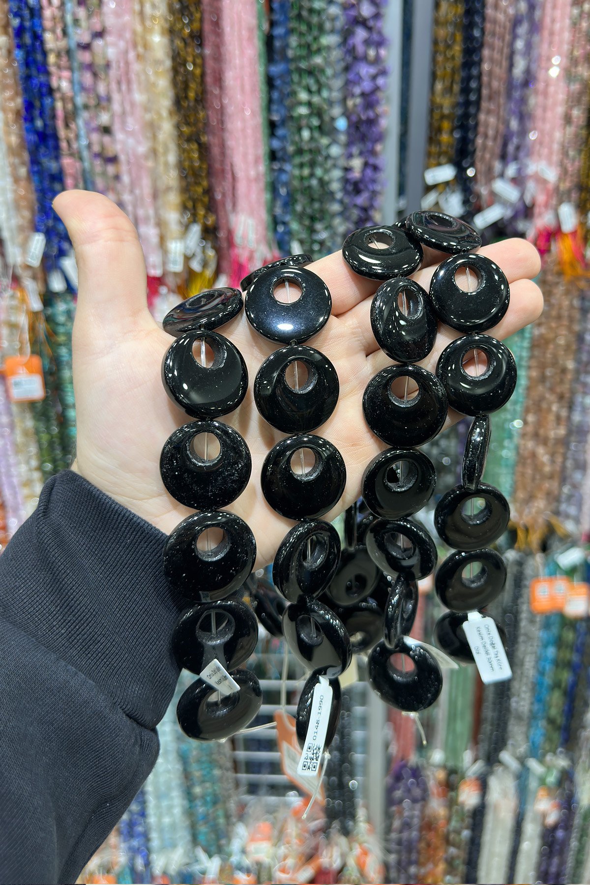 Onix Doğal Taş Küre Kesim Delikli 30mm Dizi