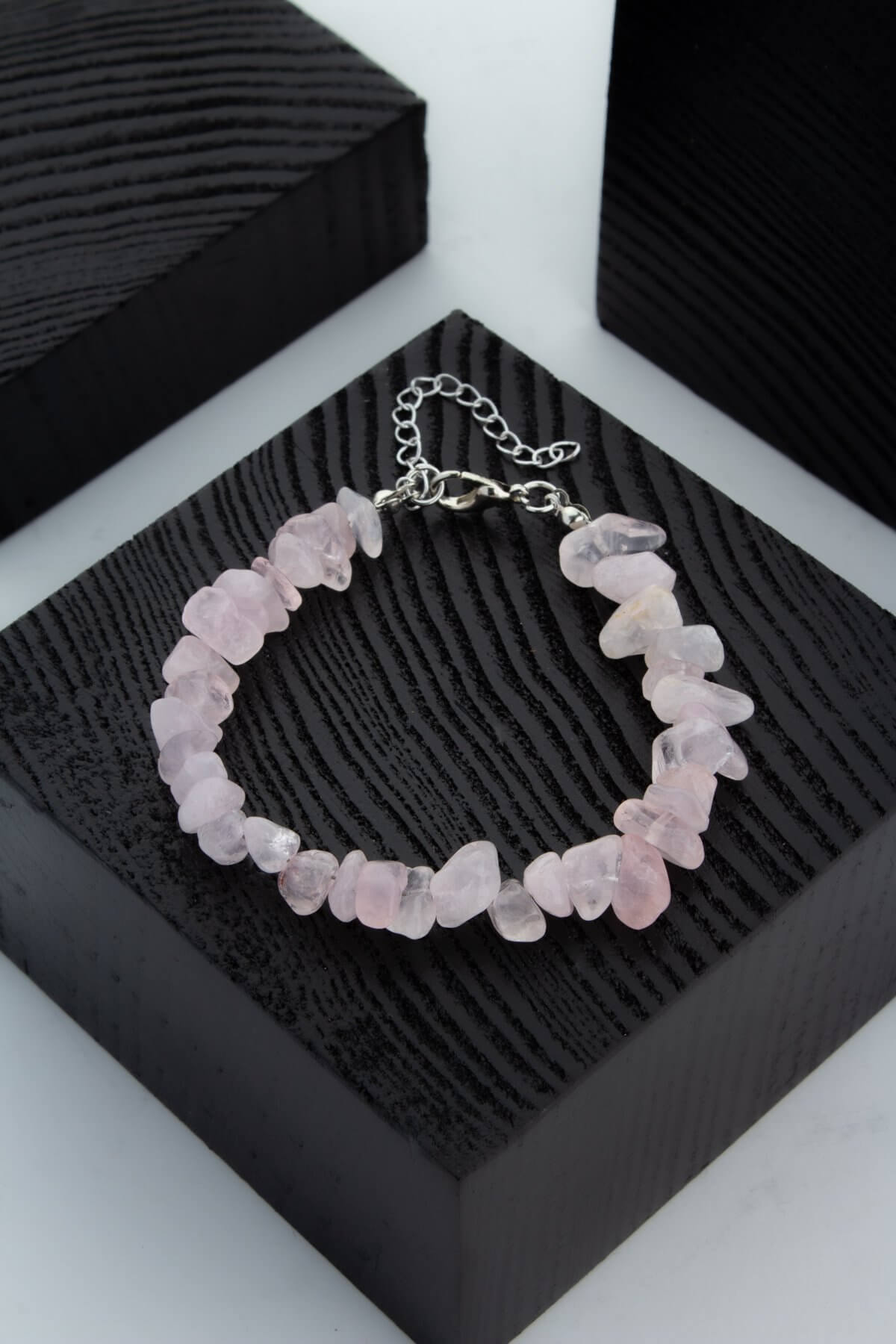 Pembe Kuvars Doğal Kırık Taş Zincir Kapamalı Bileklik