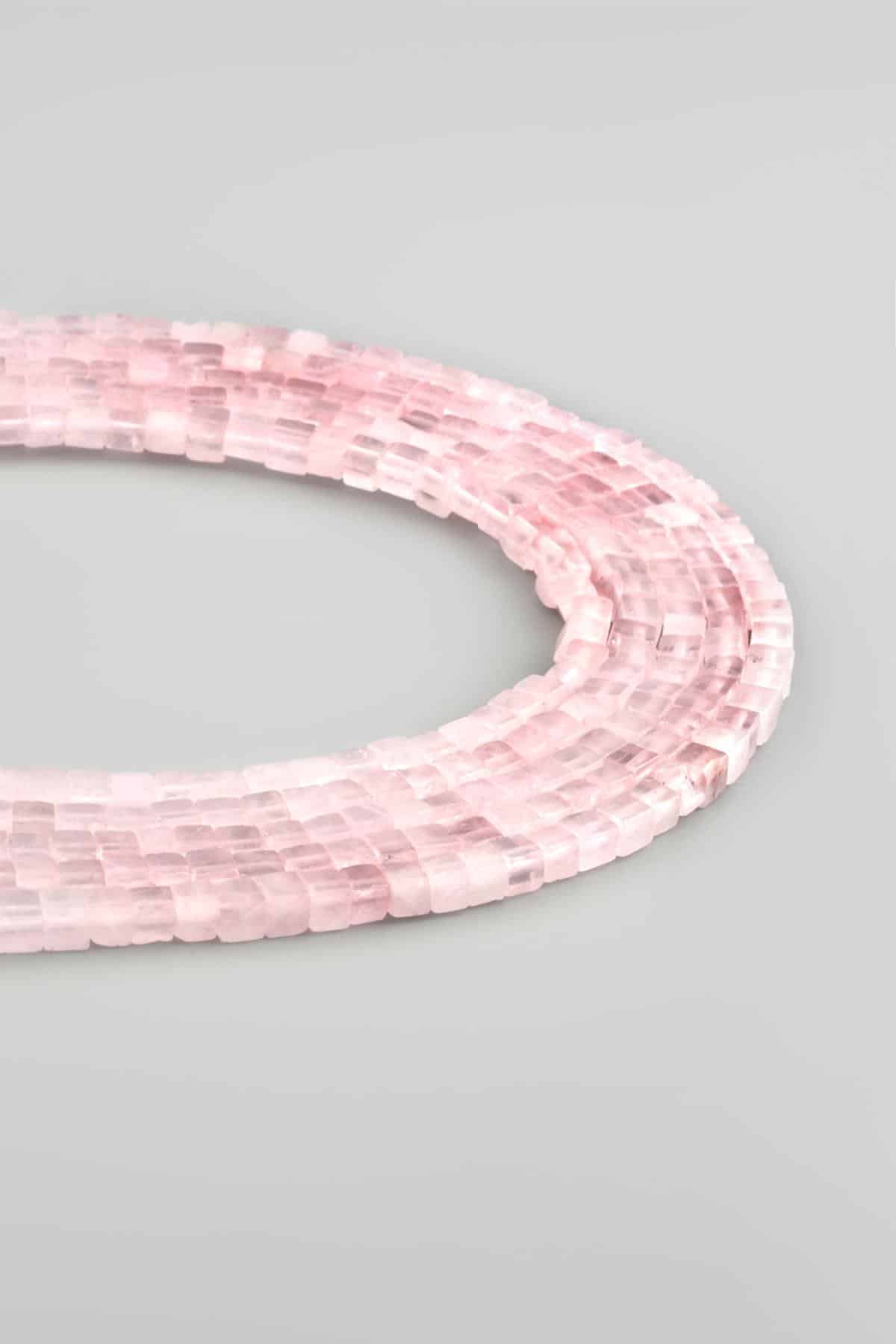 Pembe Kuvars Doğal Taş Parlak Pembe Küp Kesim 4mm Dizi [AA]