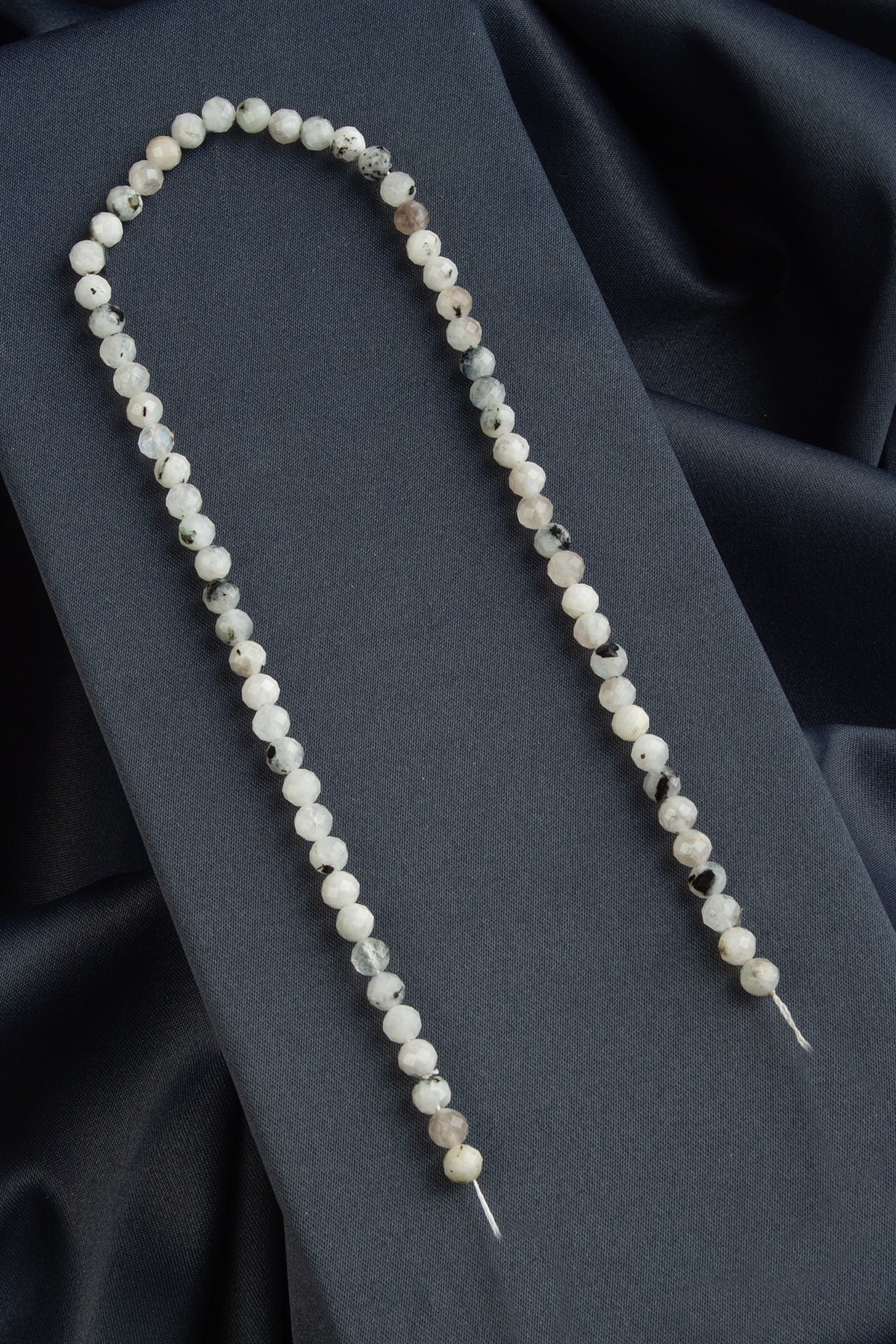 Rutil Kuvars Doğal Taş Parlak Siyah Küre Kristal Kesim 6mm Dizi [AA]