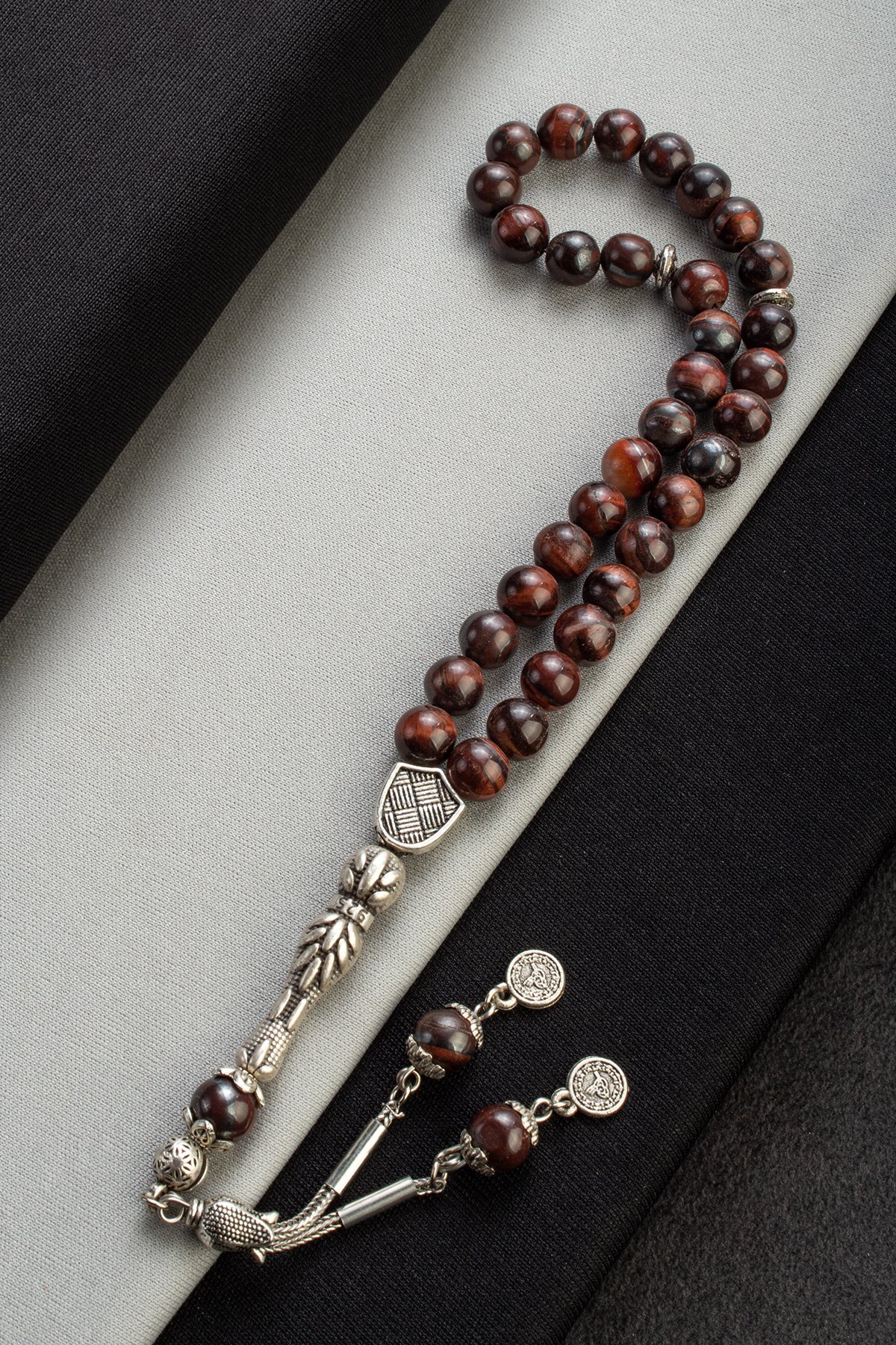 Şahin Gözü Doğal Taş Küre Kesim 33 lu 8mm Tesbih