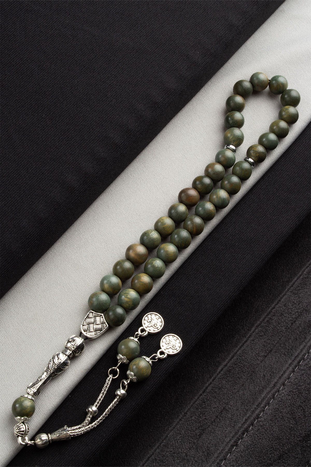 Sandal Ağacı Küre Kesim Yeşil Kesim 33 lü 10mm Tesbih