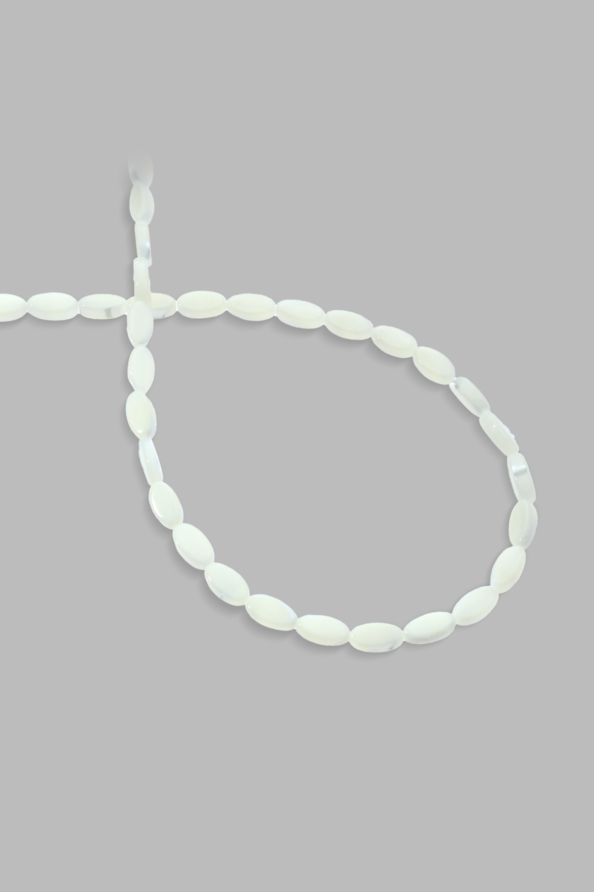 Sedef Doğal Taş Beyaz At Gözü Kesim 4x8mm Dizi