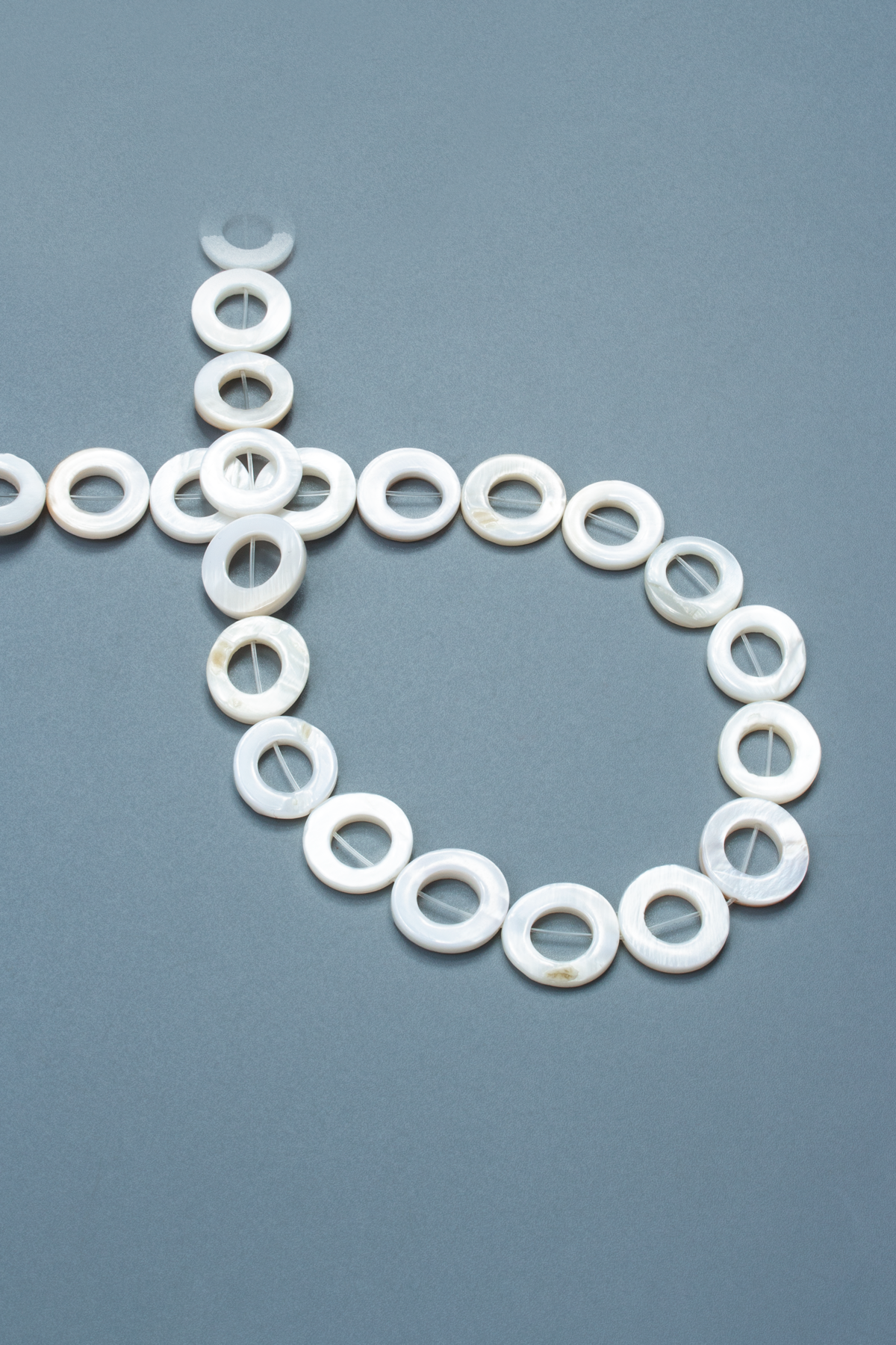 Sedef Doğal Taş İçi Boş Yassı Daire Kesim 15mm Dizi