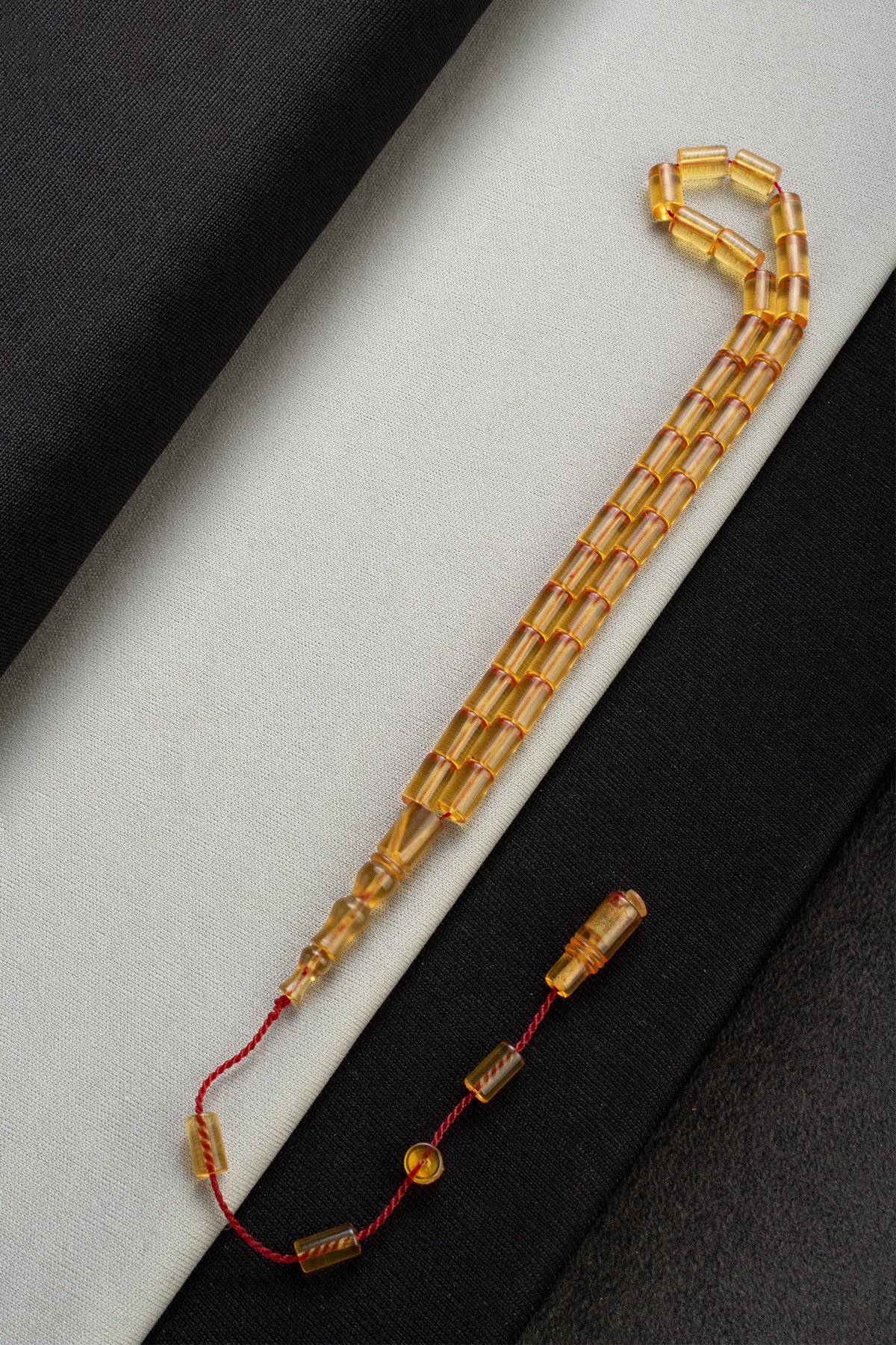 Sıkma Ata Kehribar Usta İşçilik Sarı Silindir Kesim 5x8mm 33 lu Tesbih