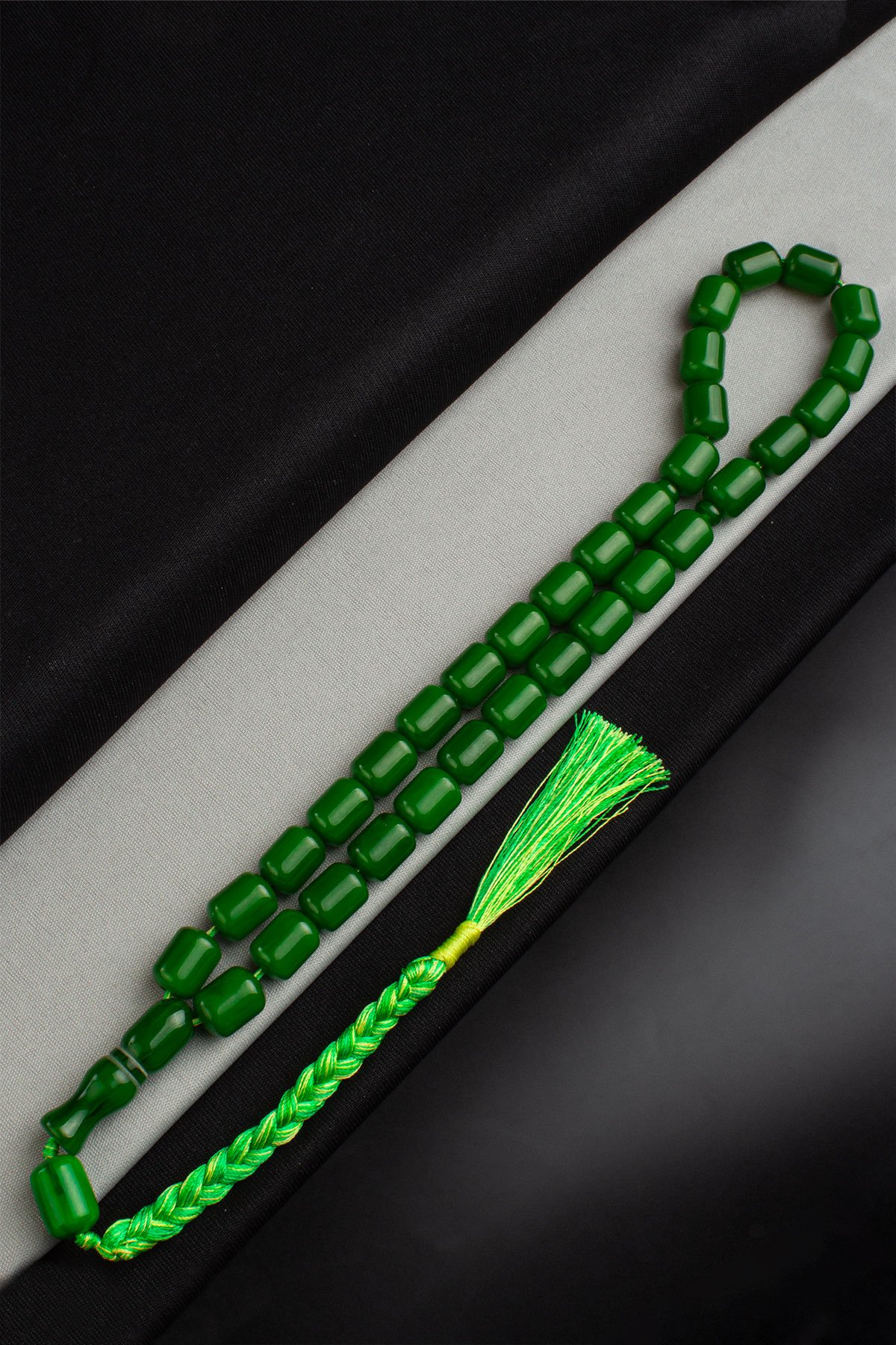 Sıkma Kehribar Yeşil Kapsül Kesim 11x15mm 33 Lu Tesbih