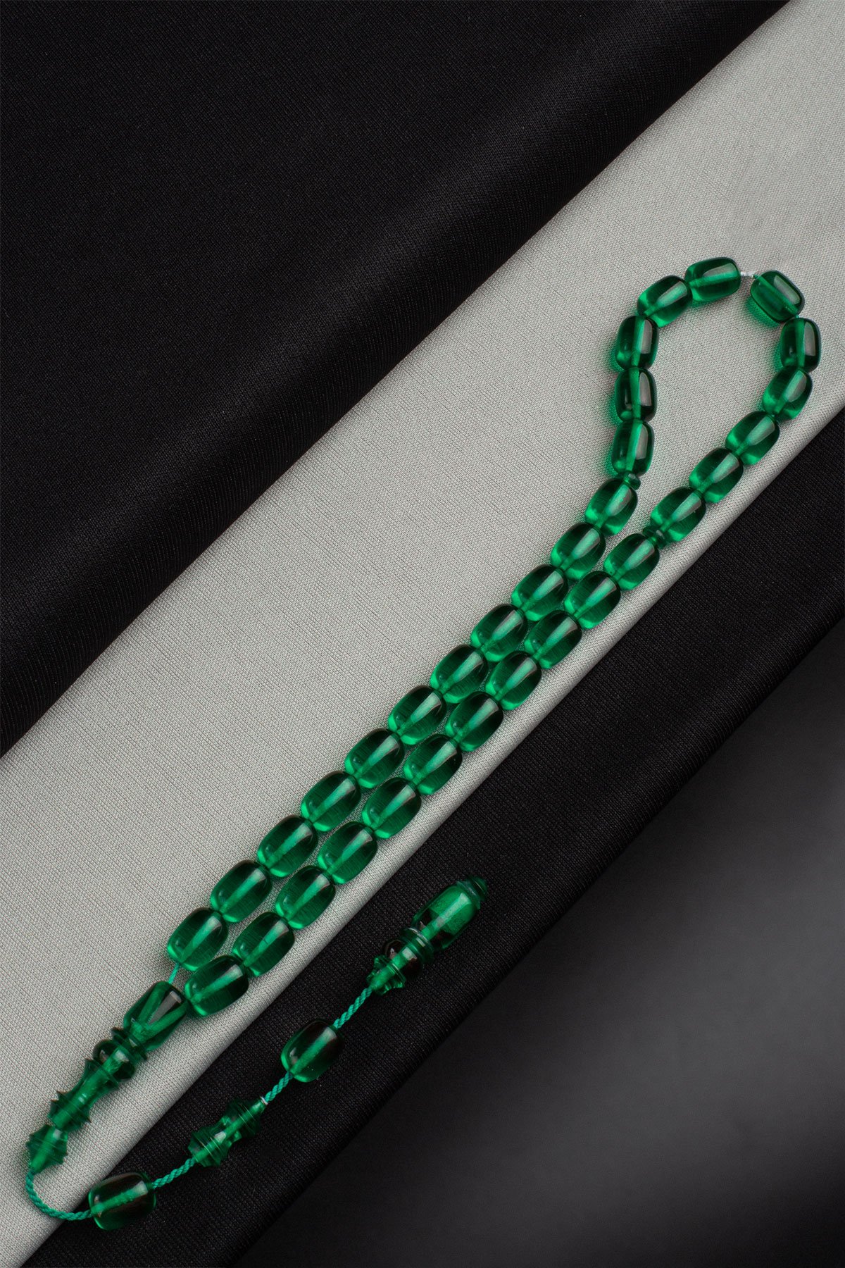 Sıkma Kehribar Yeşil Kapsül Kesim 9x12mm 33 Lu Tesbih