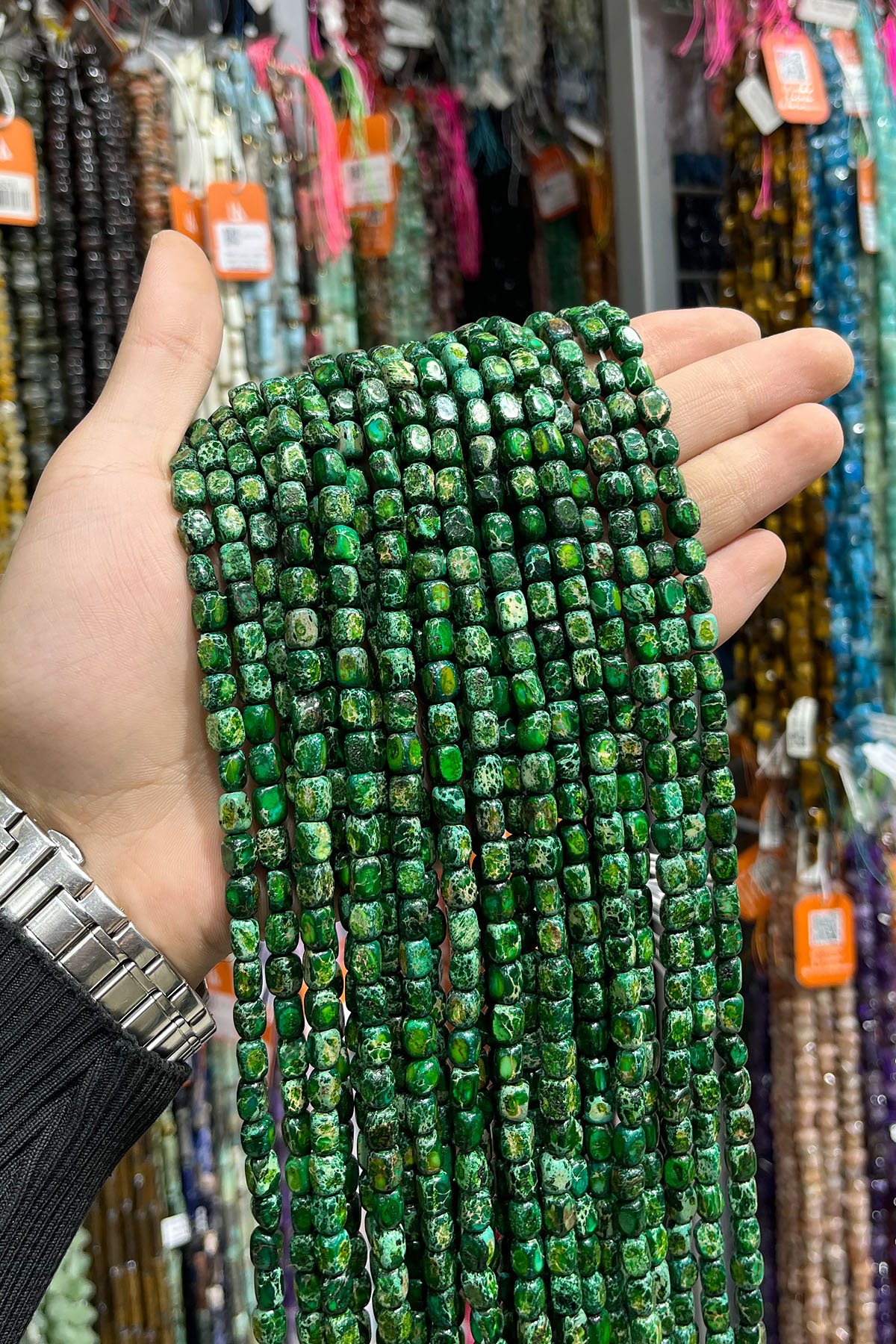 Varisit Doğal Taş Koyu Yeşil Dikdörtgen Kesim 5x8mm Dizi