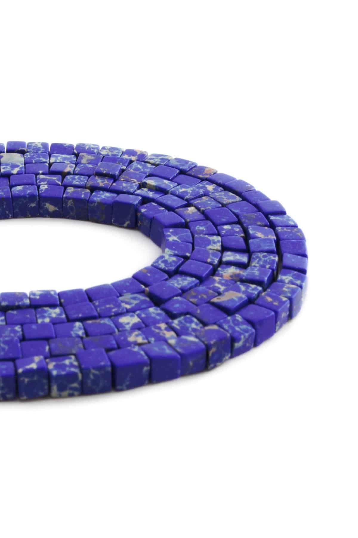 Varisit Doğal Taş Küp Kesim 4x4mm Dizi