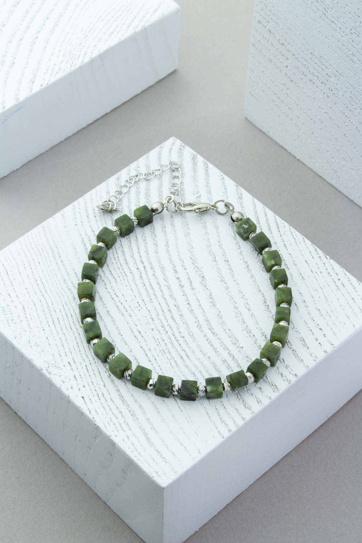 Yeşim Doğal Taş Küp Kesim Zincir Bileklik