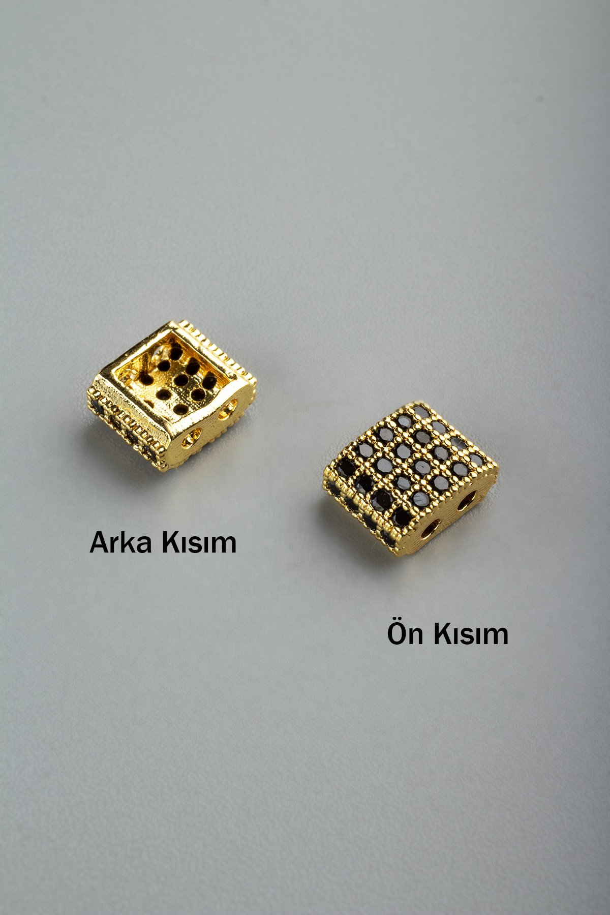 Zirkon Gold Bombeli Kare Çift Delik 7x6mm Takı Aparatı