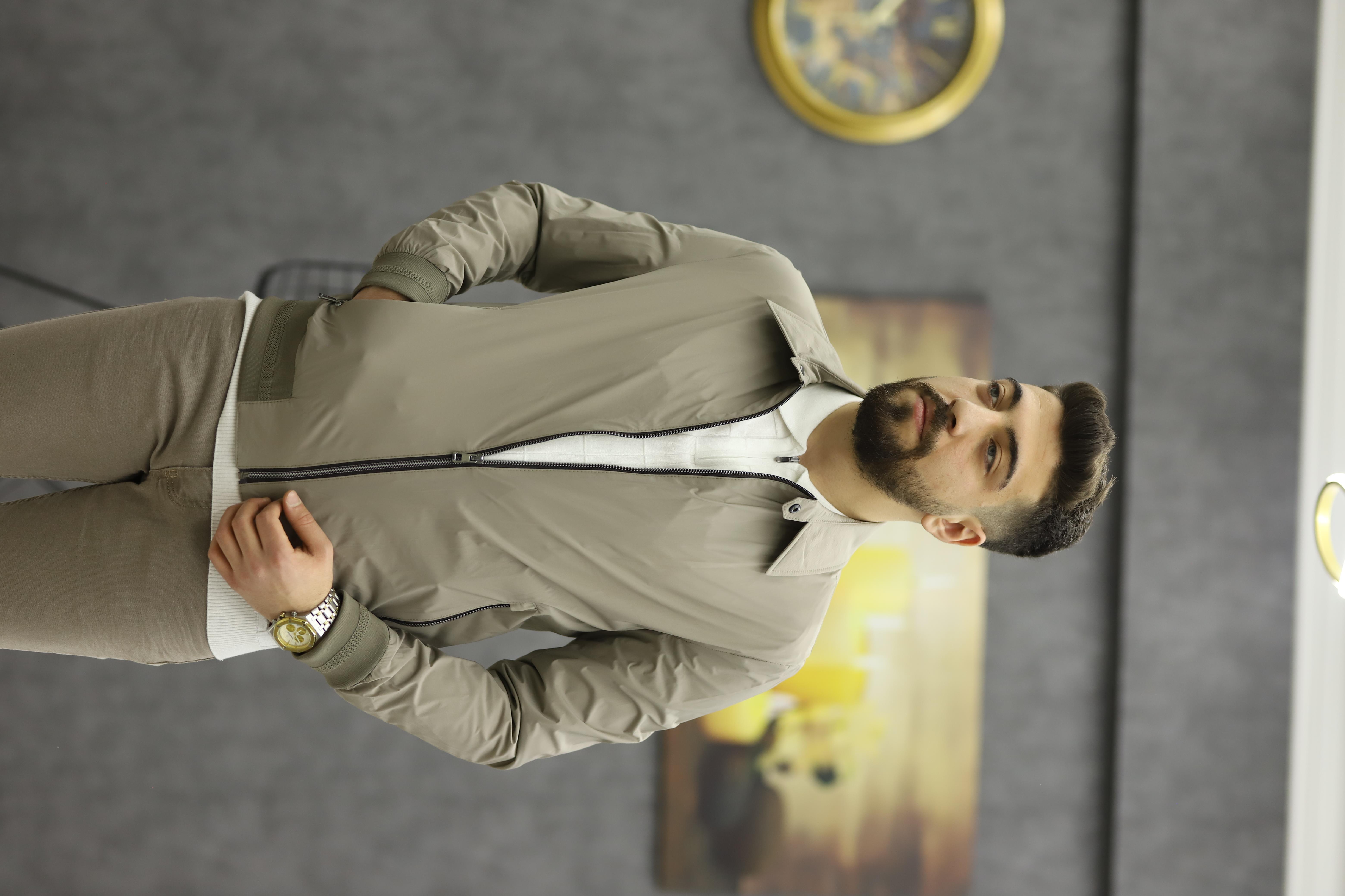 ÜSTÜN RİCOL 2010 MEVSİMLİK MONT(A.BEJ)