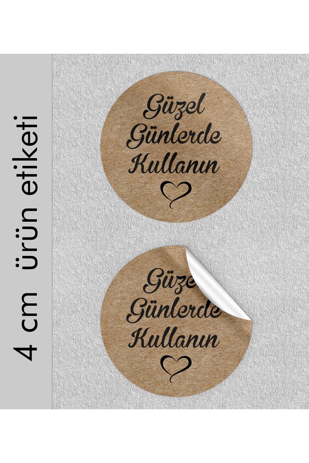 Güzel Günlerde Kullanın Yazılı Sticker Etiket 4x4 cm Yuvarlak Kraft Desenli 70Adet