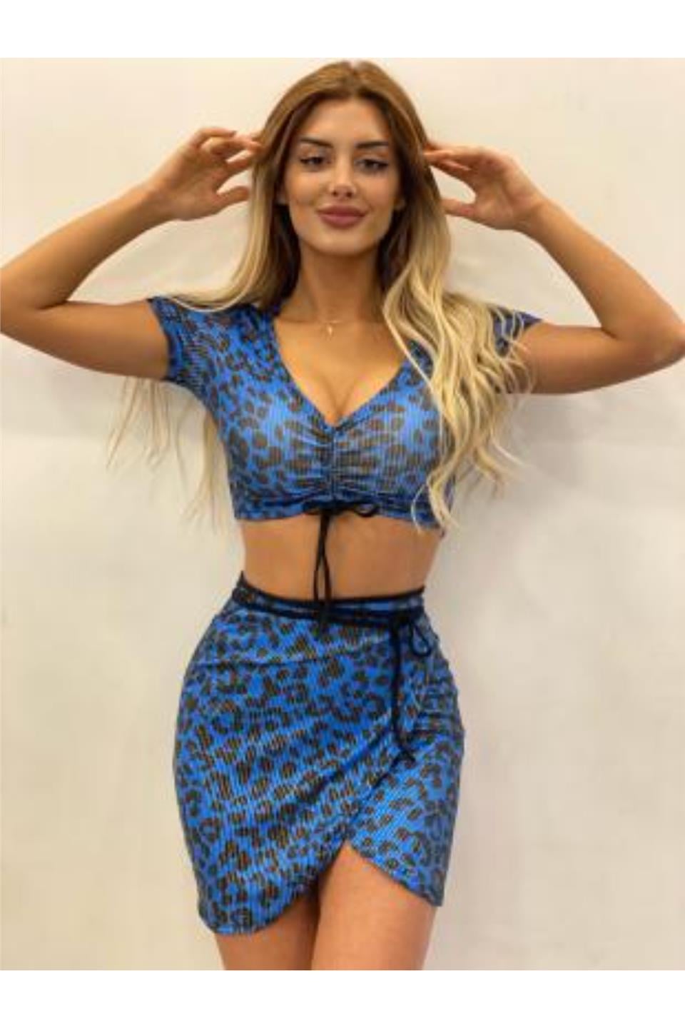 Simli Kumaş Etekli İkili Takım