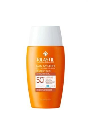 Water Touch Su Bazlı Spf 50 Güneş Koruyucu Krem 50 ml