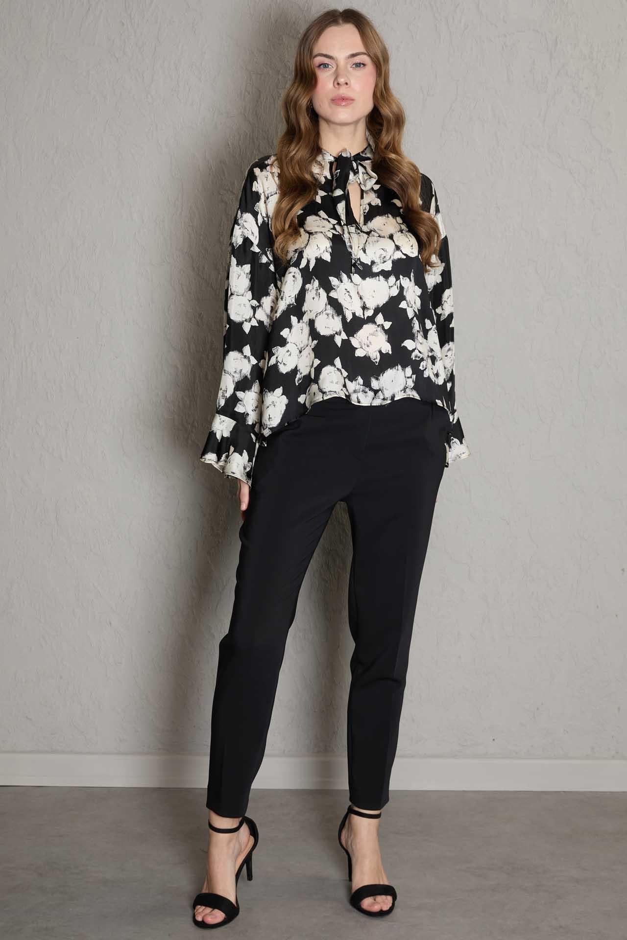 BAĞCIKLI BLUZ