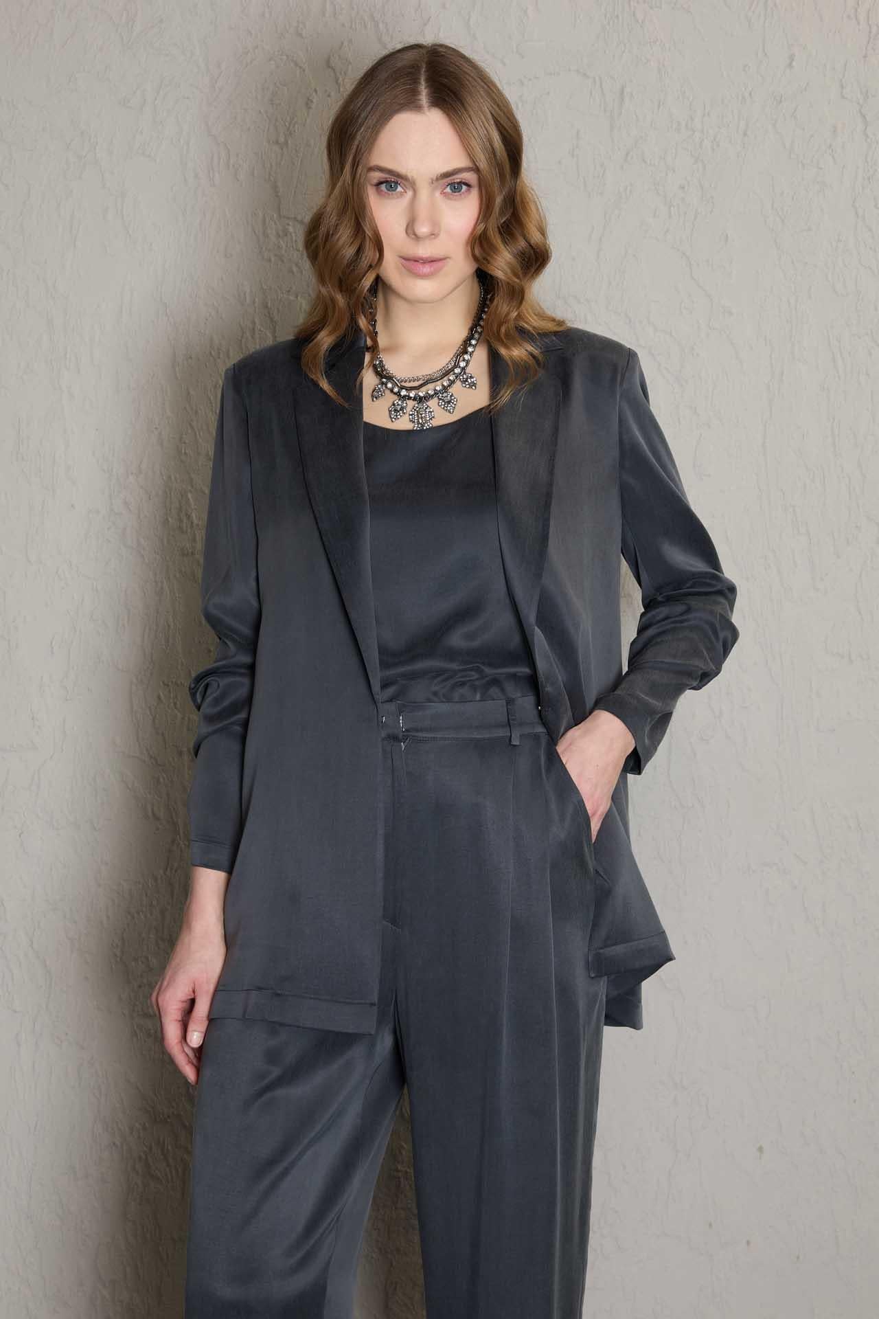 RAHAT KESİM BLAZER