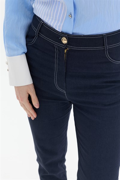 KONTRAST DİKİŞLİ BORU PAÇA DENİM PANTOLON