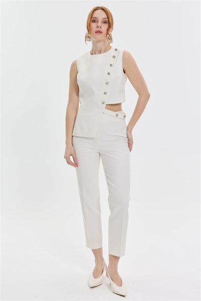 ASİMETRİK KESİMLİ BLUZ