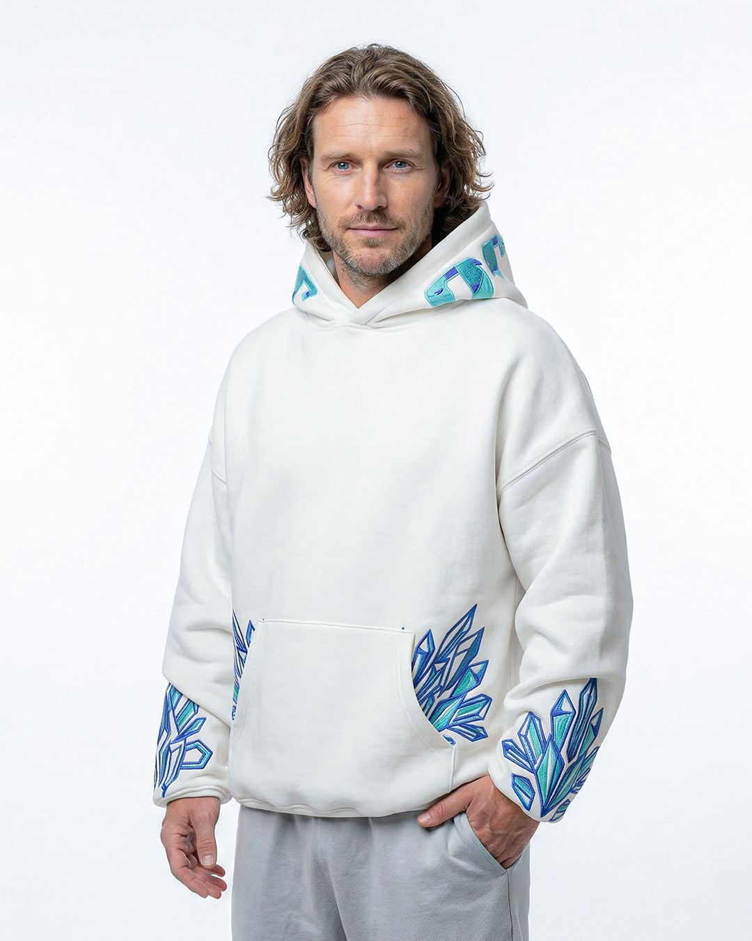 SUB ZERO NAKIŞ İŞLEMELİ SWEATSHIRT