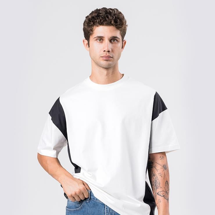 OVERSİZE BEYAZ SİYAH ŞERİT DETAYLI T-SHIRT