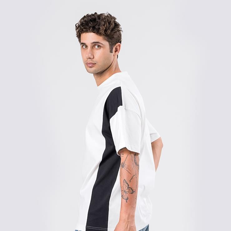 OVERSİZE BEYAZ SİYAH ŞERİT DETAYLI T-SHIRT