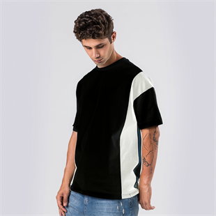 OVERSİZE SİYAH BEYAZ ŞERİT DETAYLI T-SHIRT