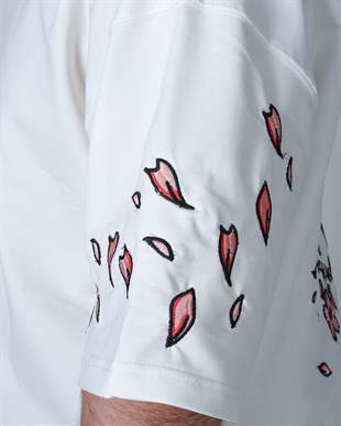 SAKURA T-SHIRT