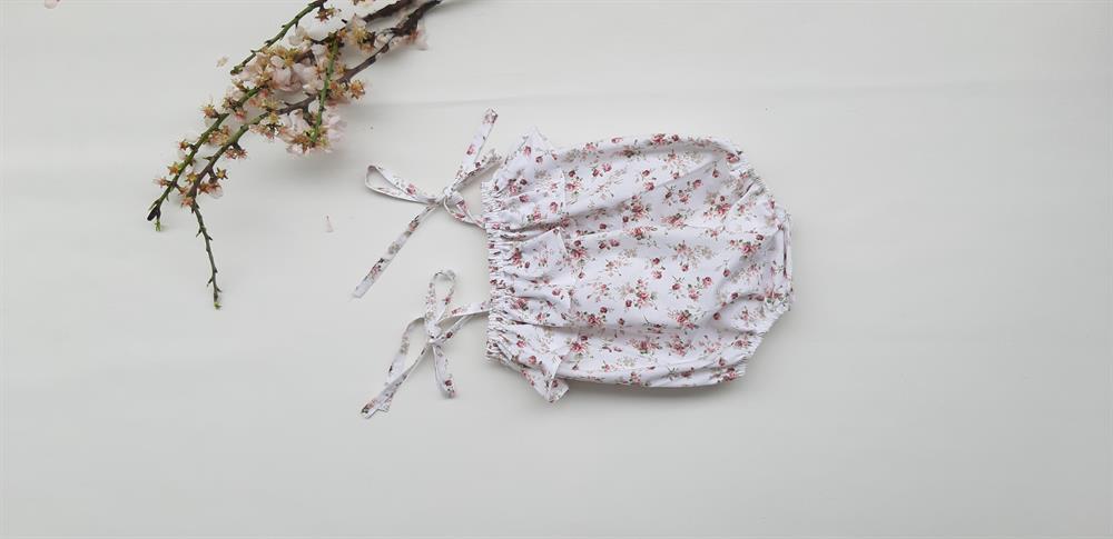 Kız Bebek Askılı Çiçekli Şort Tulum