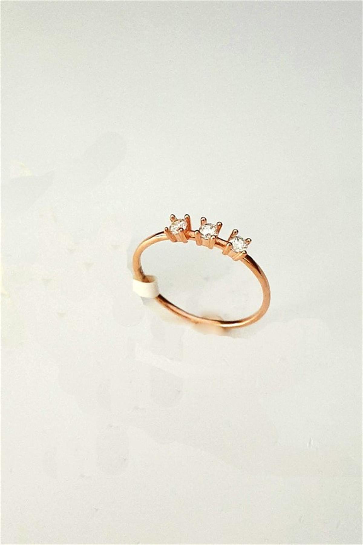 Üç Taşlı Gümüş Yüzük