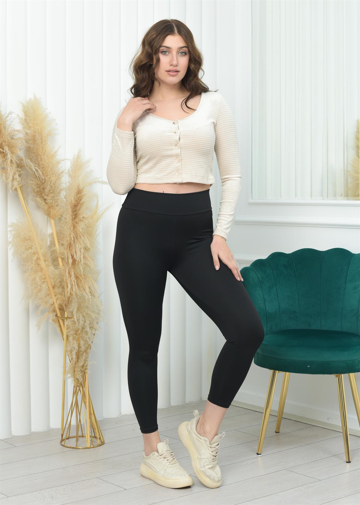 Geniş Yaka Fitilli Kadife Crop Kırık Beyaz Rengi