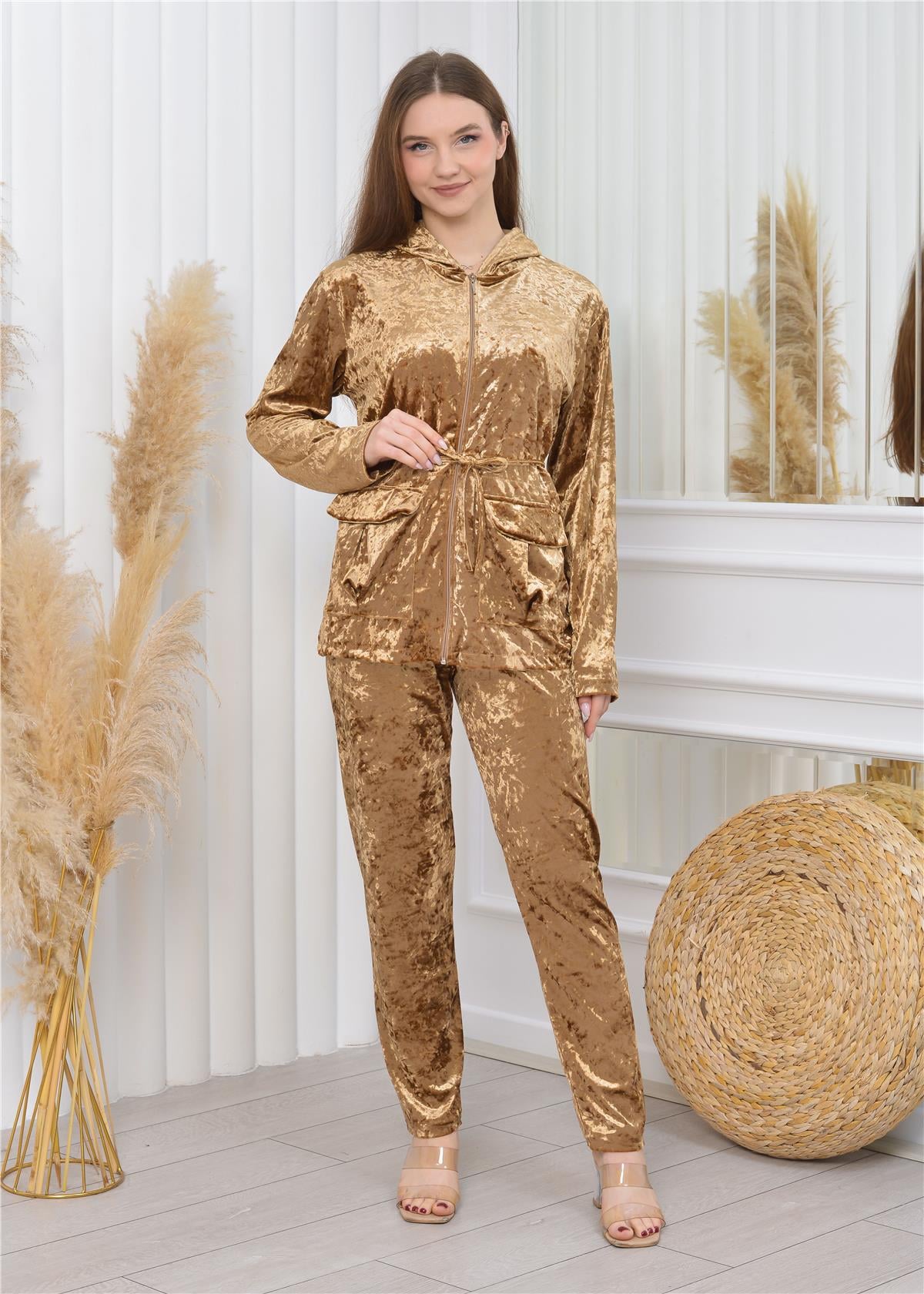Yeni Sezon Janjanlı Kadife Cepli Takım Gold Rengi 