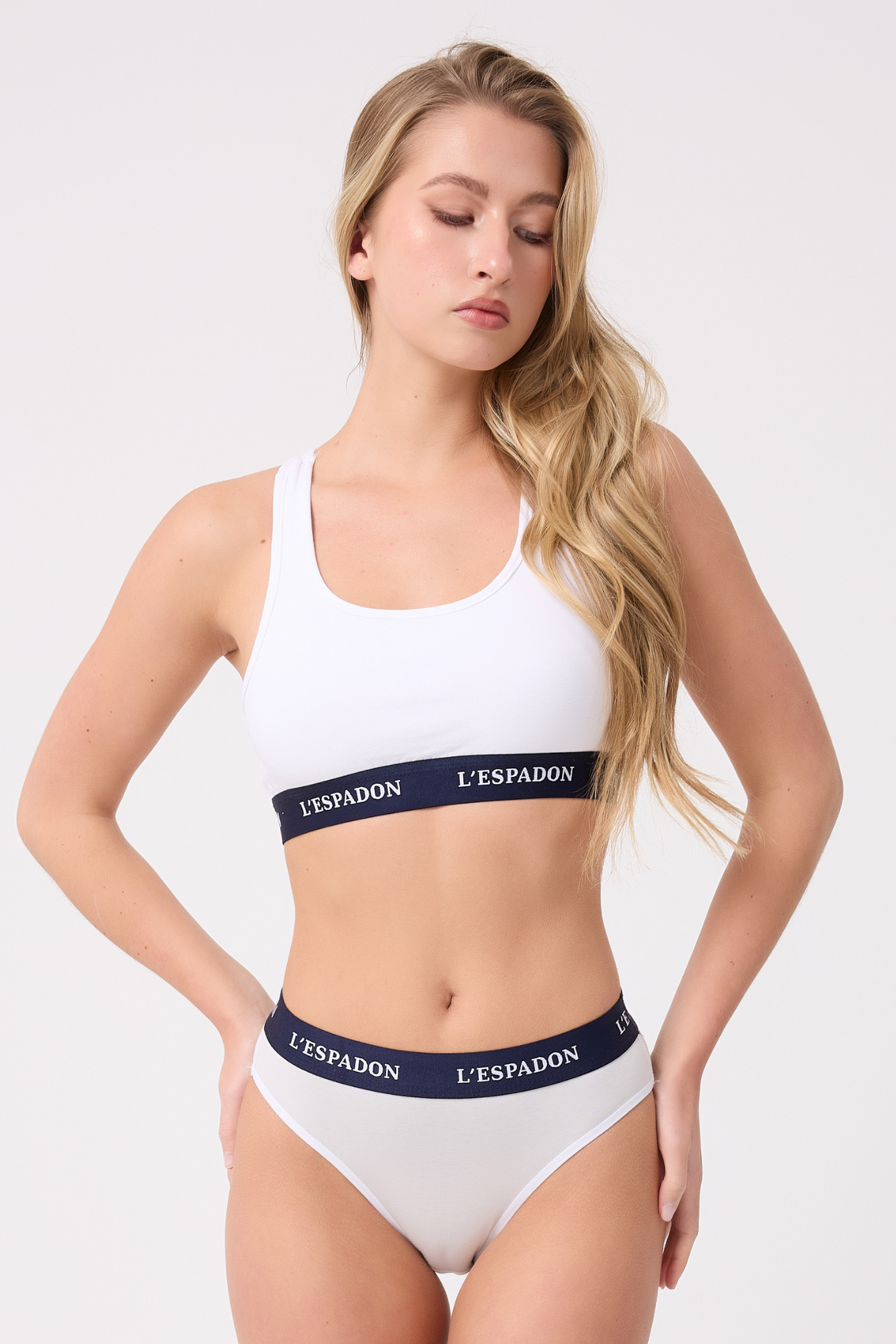 RACER CROP TOP™ Racer Back Crop Top 